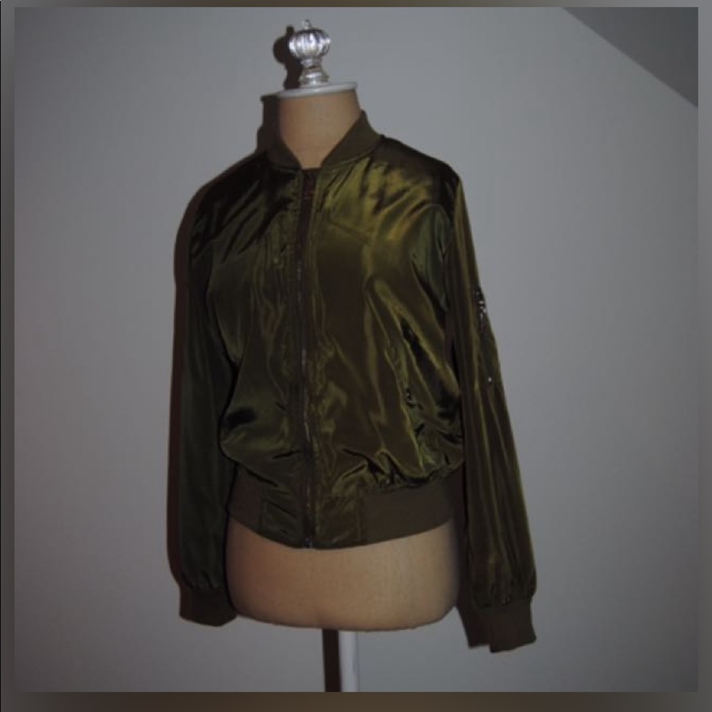 Green bomber jacket - Picture 2 of 4